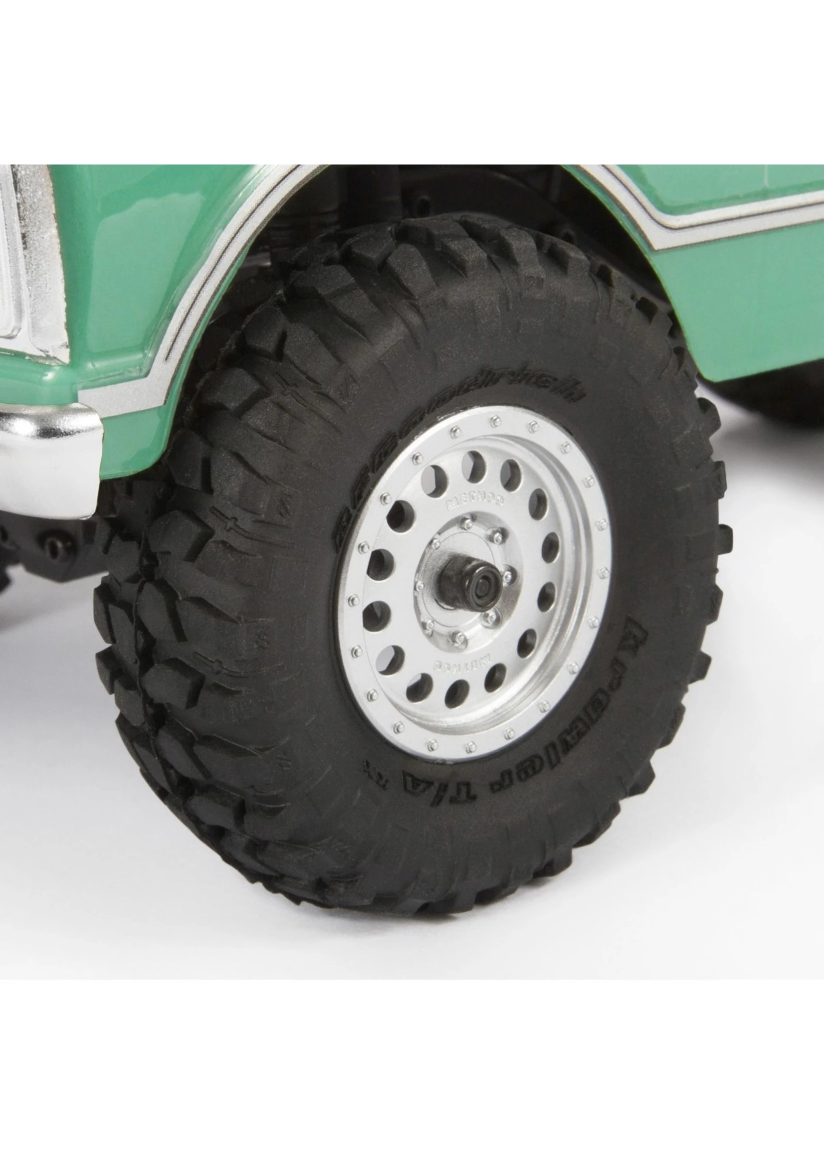 Axial 1/24 SCX24 1967 Chevrolet C10 4WD Truck Brushed RTR - Light Green 9 Axial 1/24 SCX24 1967 Chevrolet C10 4WD Truck Brushed RTR - Light Green - Image 9