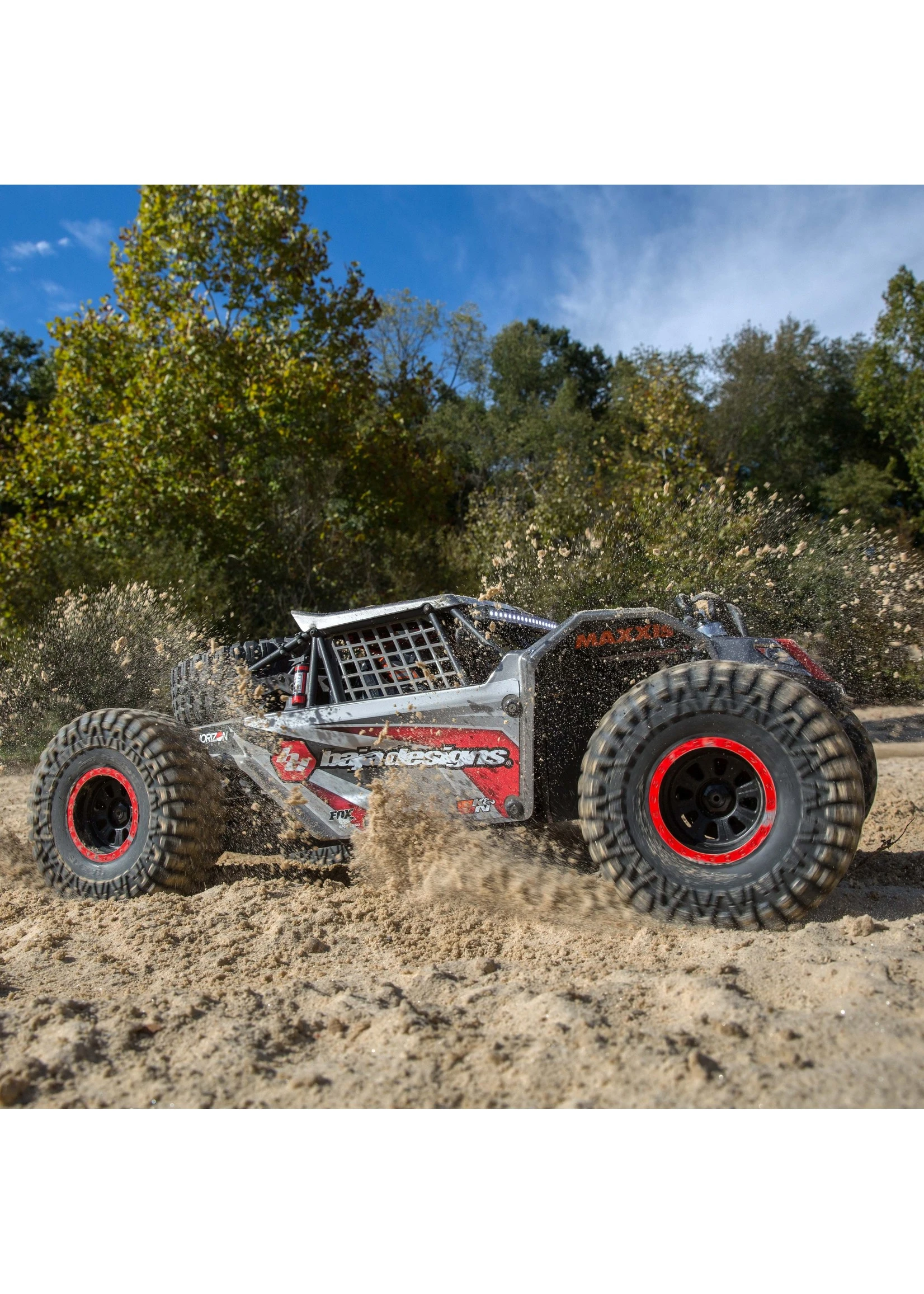 LOSI 1/6 Super Rock Rey V2 4WD Brushless Rock Racer RTR - Gray 11 LOSI 1/6 Super Rock Rey V2 4WD Brushless Rock Racer RTR - Gray - Image 11